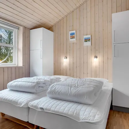 Holiday home Amazing In With Sauna *