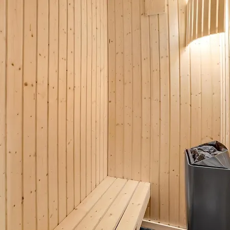 Amazing In With Sauna Aalbaek