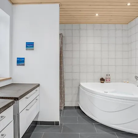 Semesterbostad Amazing In With Sauna *